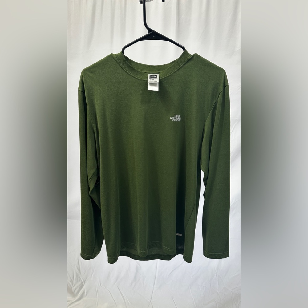 The North Face long sleeve shirt M